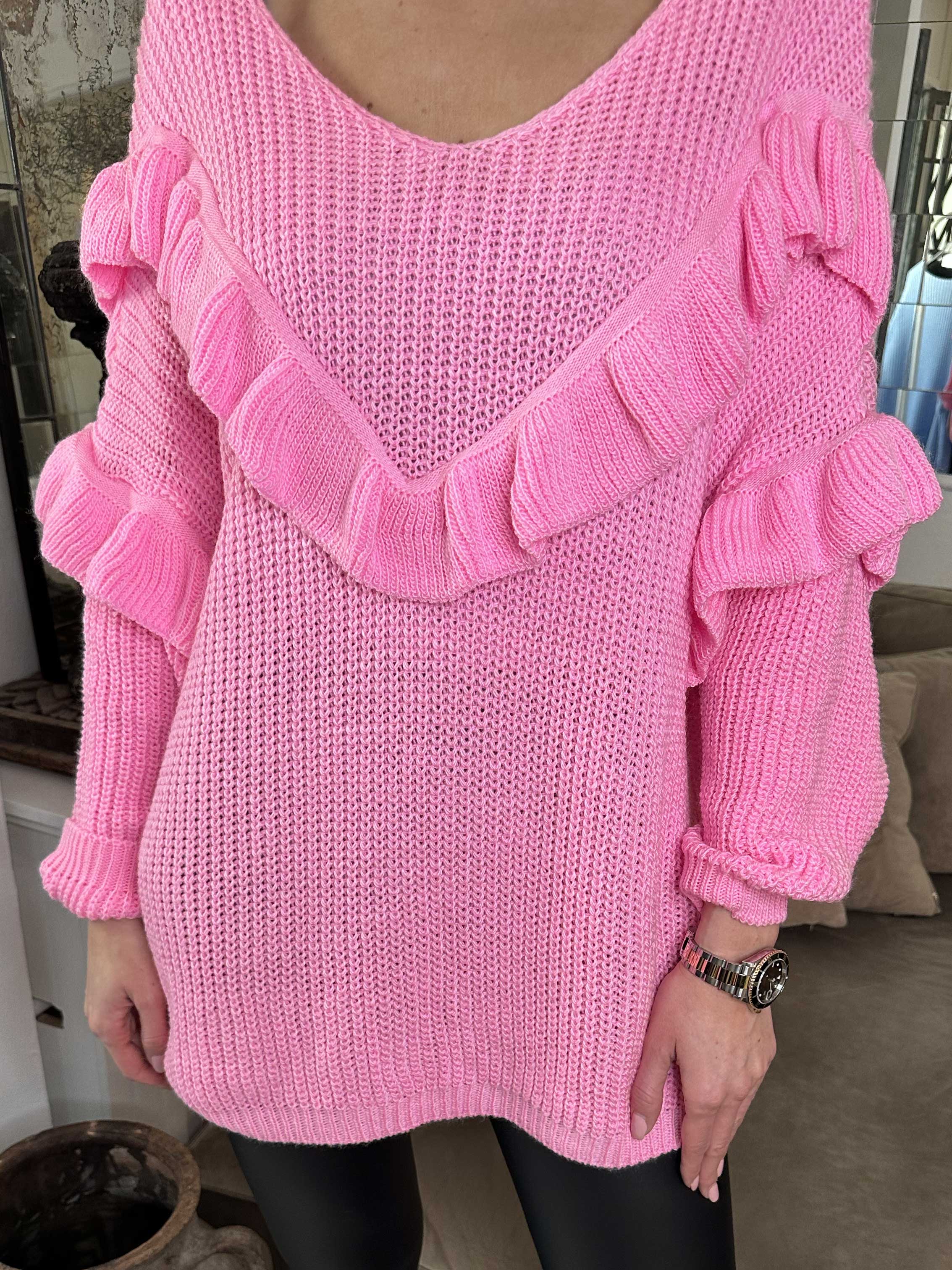 Ellis - Snygg stickad tröja med fina volangdetaljer